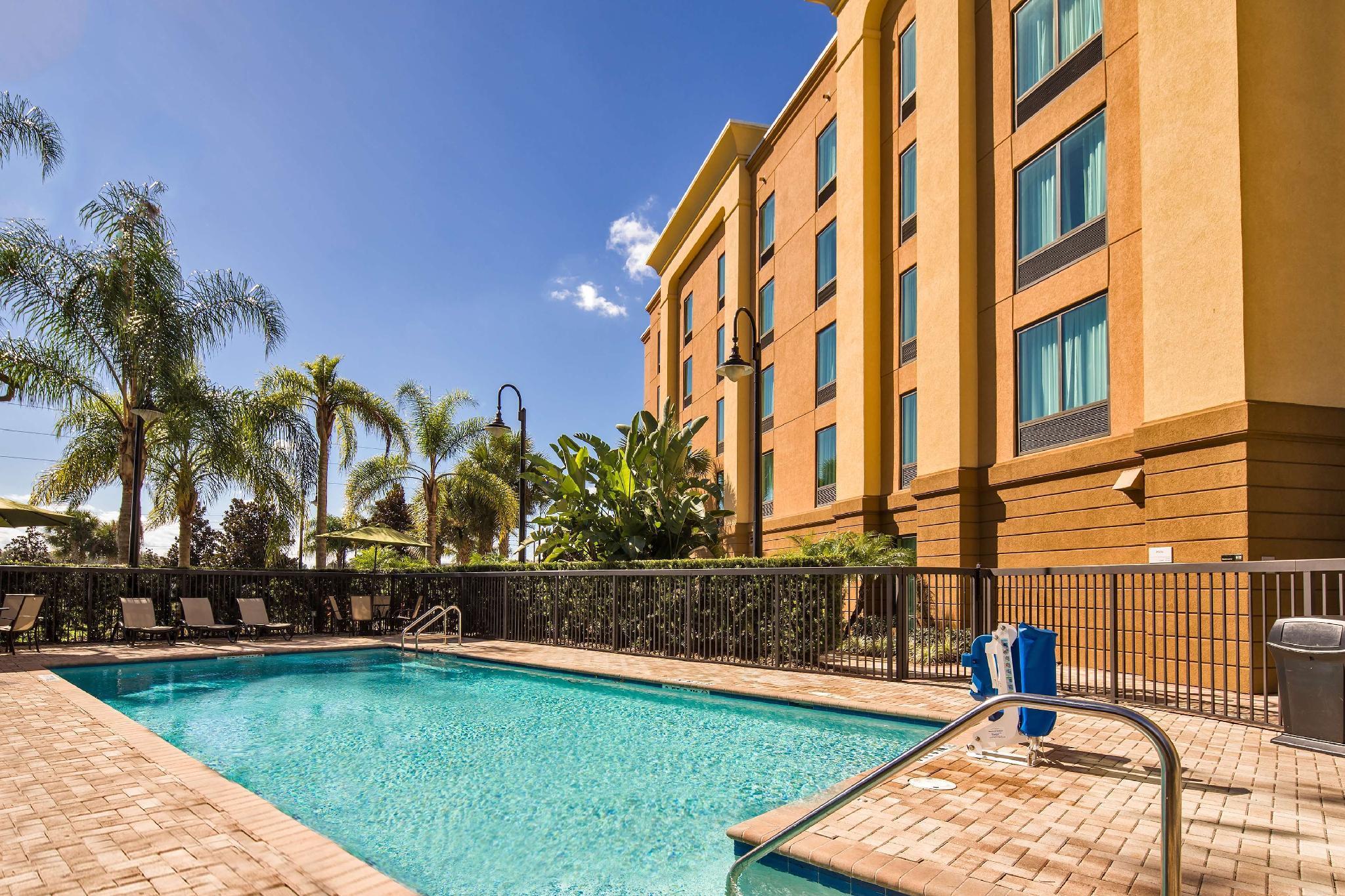 Hampton Inn & Suites Orlando-Apopka Forest City Екстериор снимка