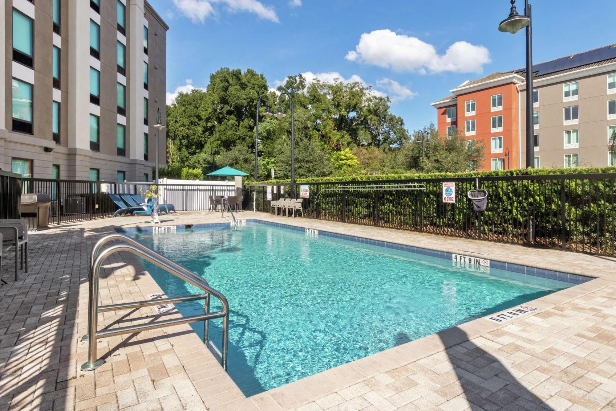 Hampton Inn & Suites Orlando-Apopka Forest City Екстериор снимка